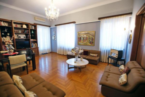 Marichris's place